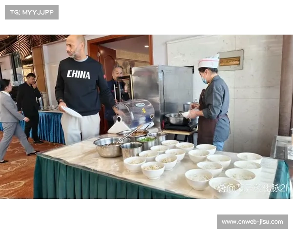 赛事期间设立专门餐饮区全面满足观众和运动员的饮食需求 赛事期间设立专门餐饮区全面满足观众和运动员的饮食需求