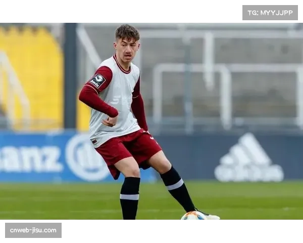 从青训到一线队：拜仁小将斯坦尼西奇的成长之路