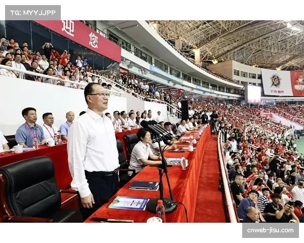 湘超决赛永州学生军夺冠，省长毛伟明现场颁奖