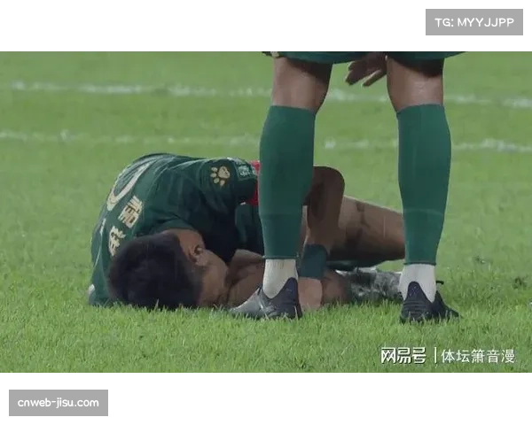 从垫底到中游：解析青岛西海岸队近五轮的战术转变